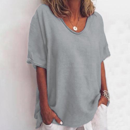 Solid color V-neck short-sleeved plus size women's T-shirt - Seldom Seen Styles