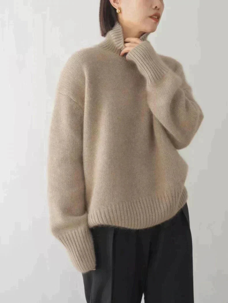 Amelia - High cashmere collar - Seldom Seen Styles