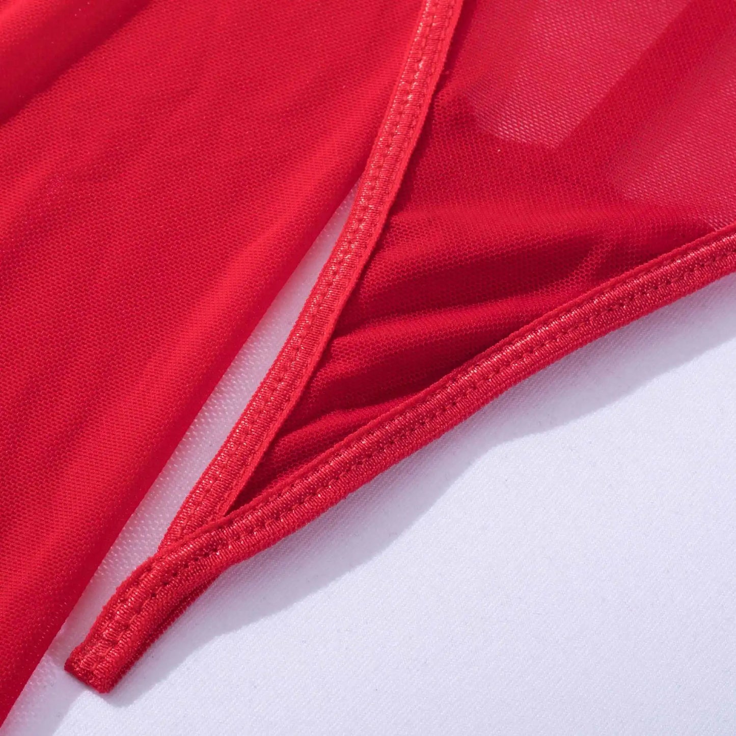 Komplet bielizny z metalową obręczą