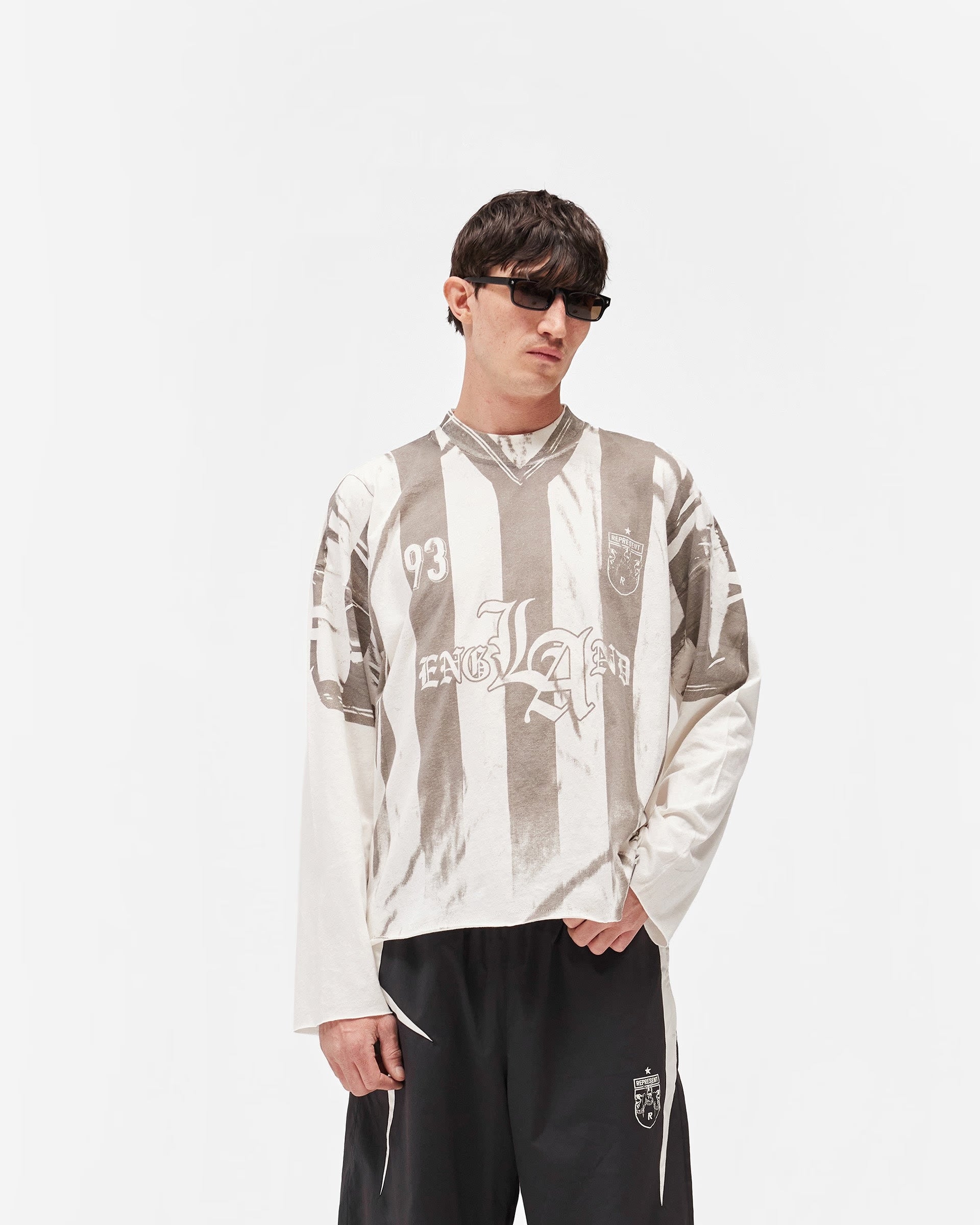 REPRESENT G9862P6817 - 1