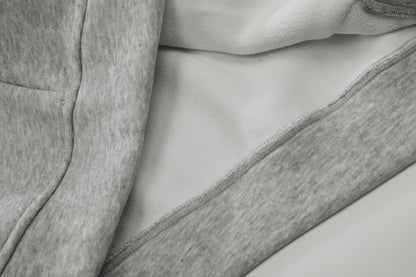 Women's RVNTENG Faux Fur Trim Hood Fleece Lined Full Zip Hoodie Sweatshirt Letter Print Oversized Warm Winter Jacket