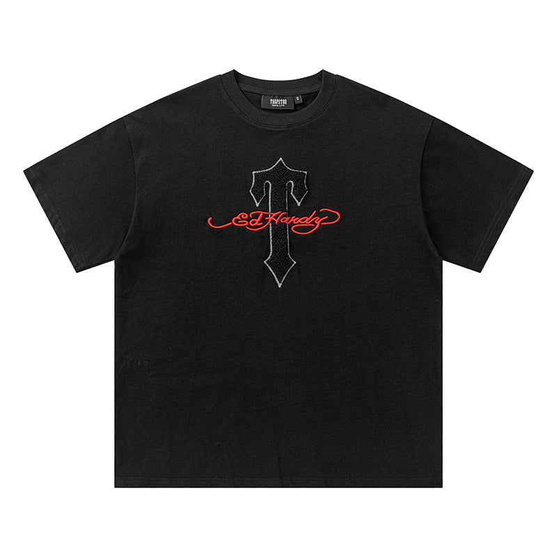 Trapstar unisex short sleeve graphic T-shirt with a crew neck, shown in black and white - view 2