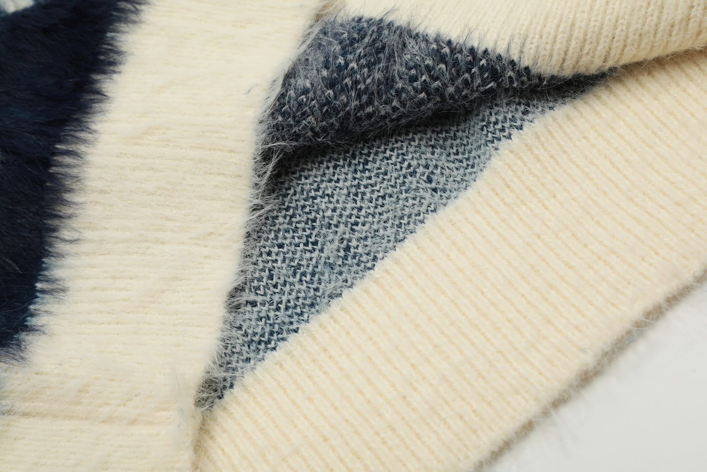 Mountain Jacquard Fuzzy Knit Sweater Oversized Mohair Feel Crewneck Streetwear Y2K Winter Pullover | Snow Peak