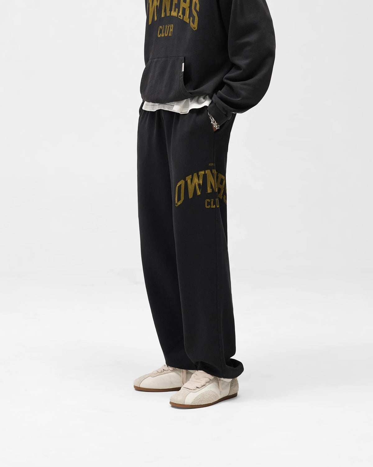 REP 9037p10546 - 3