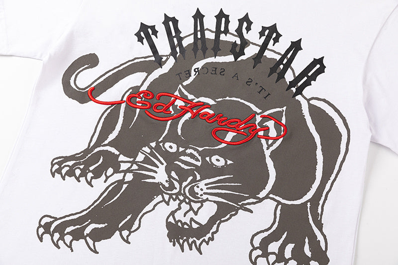 Trapstar unisex graphic T-shirt with panther print, shown in black and white - view 7