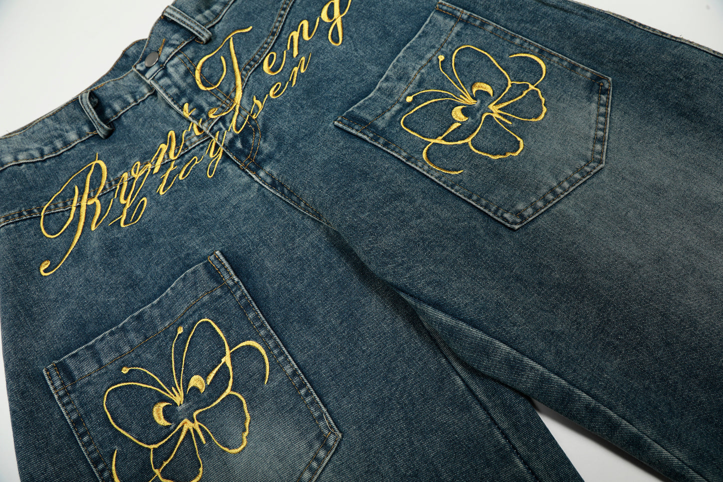 Women's RyntFeng Toysen Gold Script Floral Embroidery Balloon Wide Leg Denim Jeans High Waist Y2K Streetwear Baggy Jean Pants