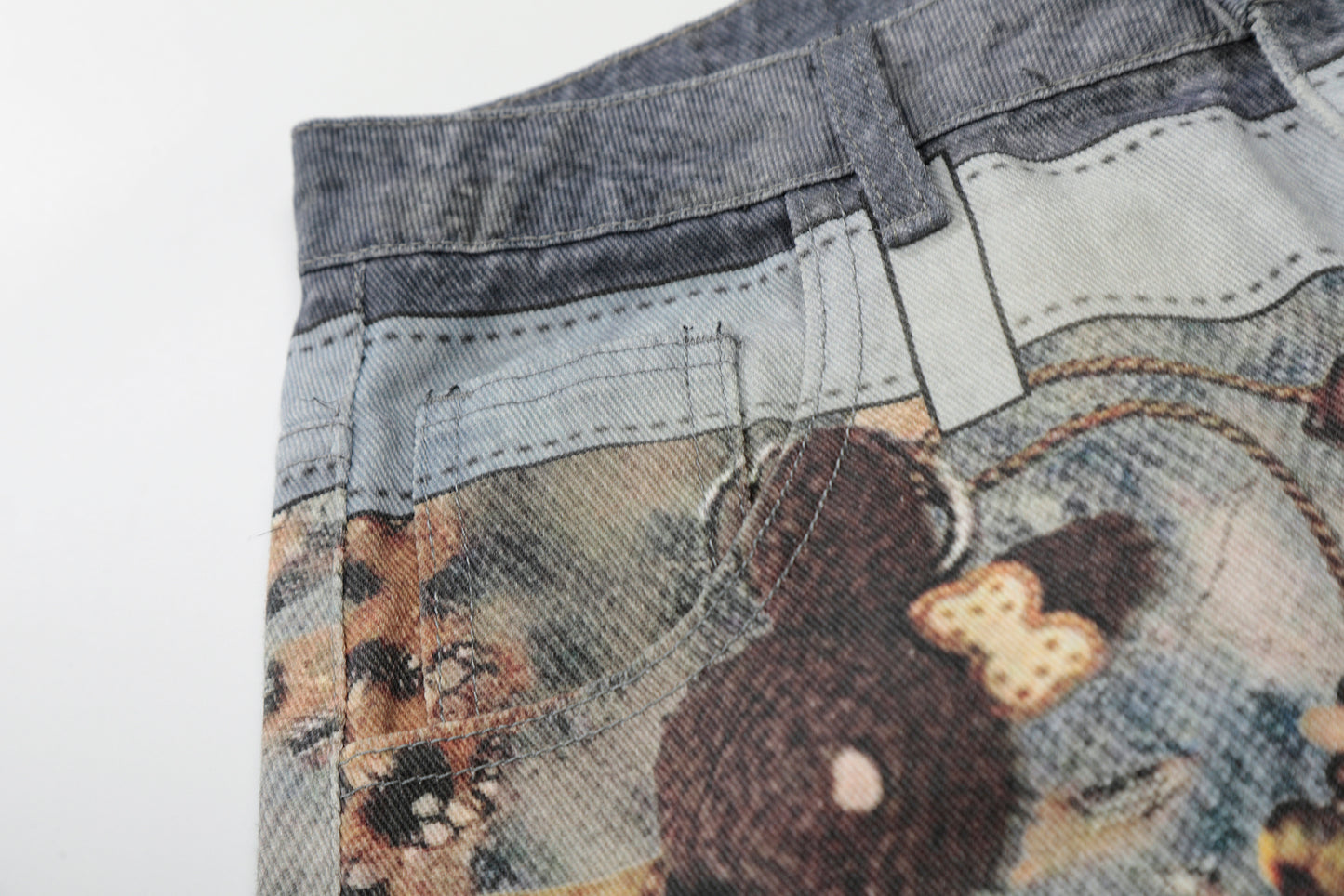 Women's Allover Graphic Print Bear Charm Chain High Waist Wide Leg Denim Shorts Y2K Streetwear Bermuda Jean Shorts
