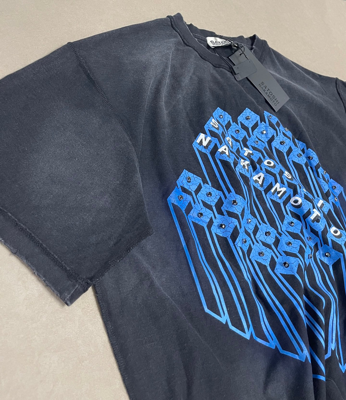 Satoshi S3319#P5916 - 8