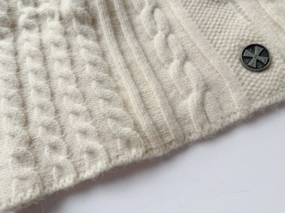Cable-Knit Cropped Cardigan