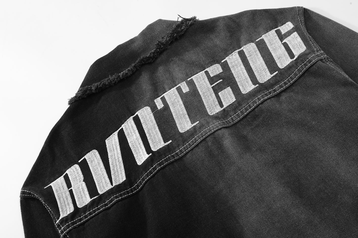 Oversized Two-Tone Denim Jacket Chain Detail Washed Vintage Streetwear Casual Fall Outerwear
