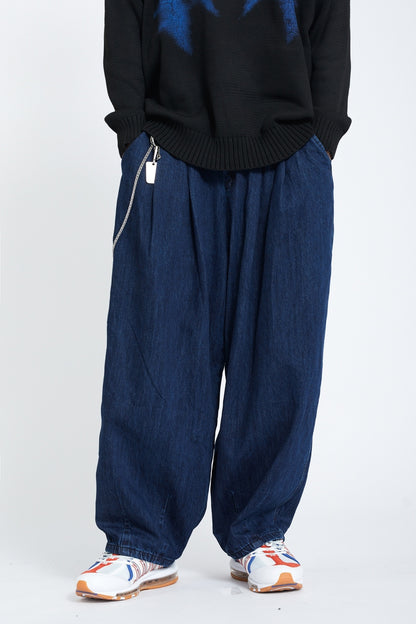 Pleated Wide Leg Denim Jogger Pants Elastic Waist Chain Detail Balloon Fit Streetwear Y2K Jeans