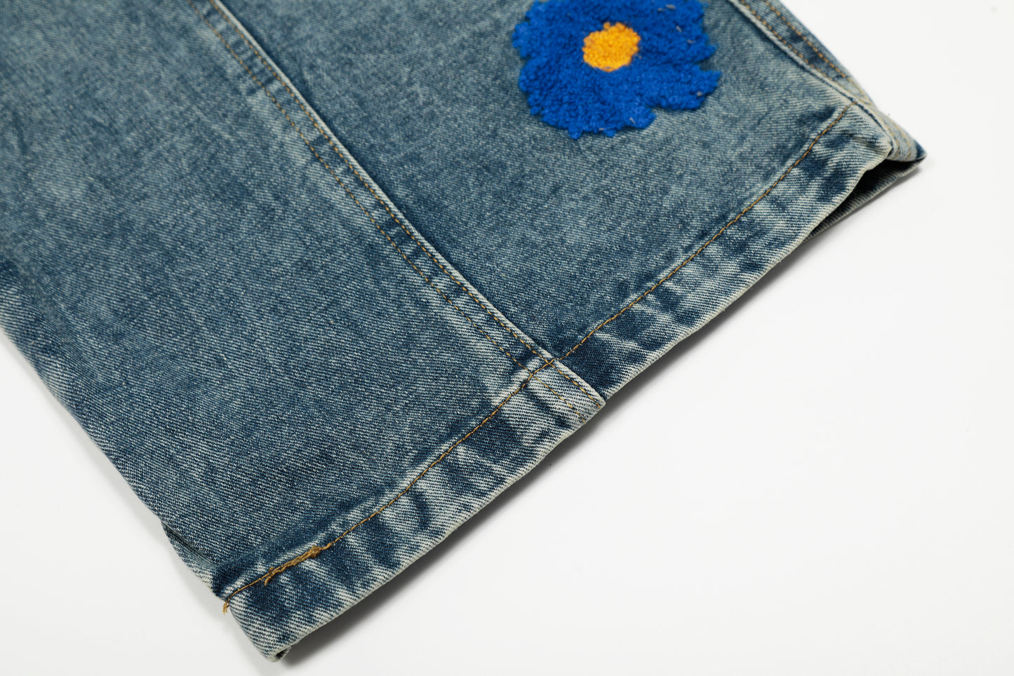 Women's Multicolor Daisy Floral Embroidery Balloon Wide Leg Denim Jeans High Waist Y2K Streetwear Baggy Jean Pants