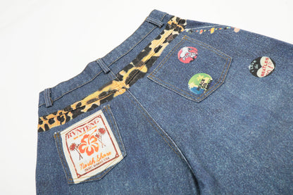 Women's RVNTENG Leopard Belt Multi-Badge Key Charm Wide Leg Denim Shorts High Waist Y2K Streetwear Jean Shorts