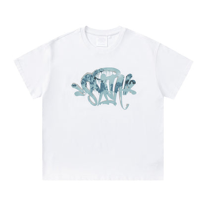 White Graphic Print Crewneck T-Shirt, Blue-Gray Graffiti Streetwear Short Sleeve Tee