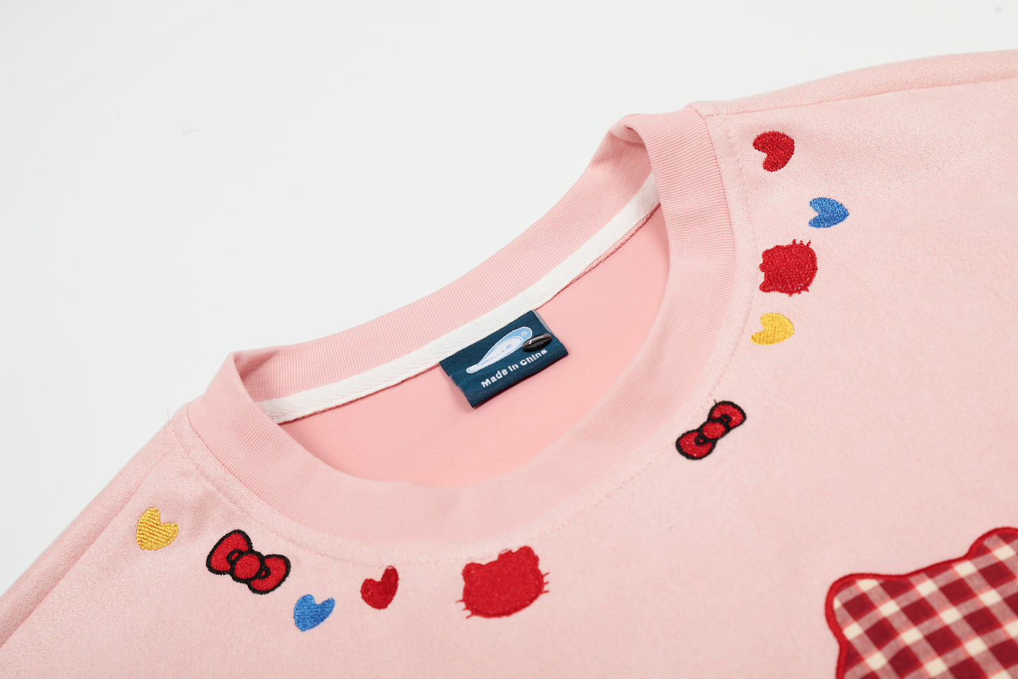 Geesas Plaid Cat Graphic Embroidered Heart Tee Oversized Short Sleeve Cute Kawaii Streetwear Y2K Summer T-Shirt | Kitty Heart