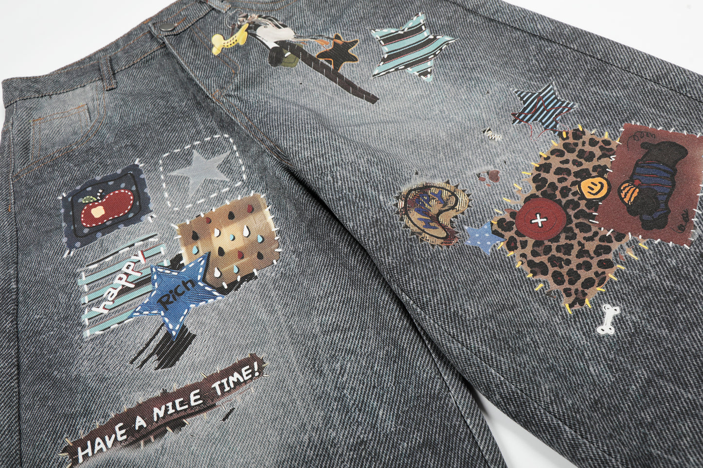 Women's Multi Patch Embroidery Charm Pendant High Waist Washed Denim Shorts Y2K Streetwear Bermuda Jean Shorts