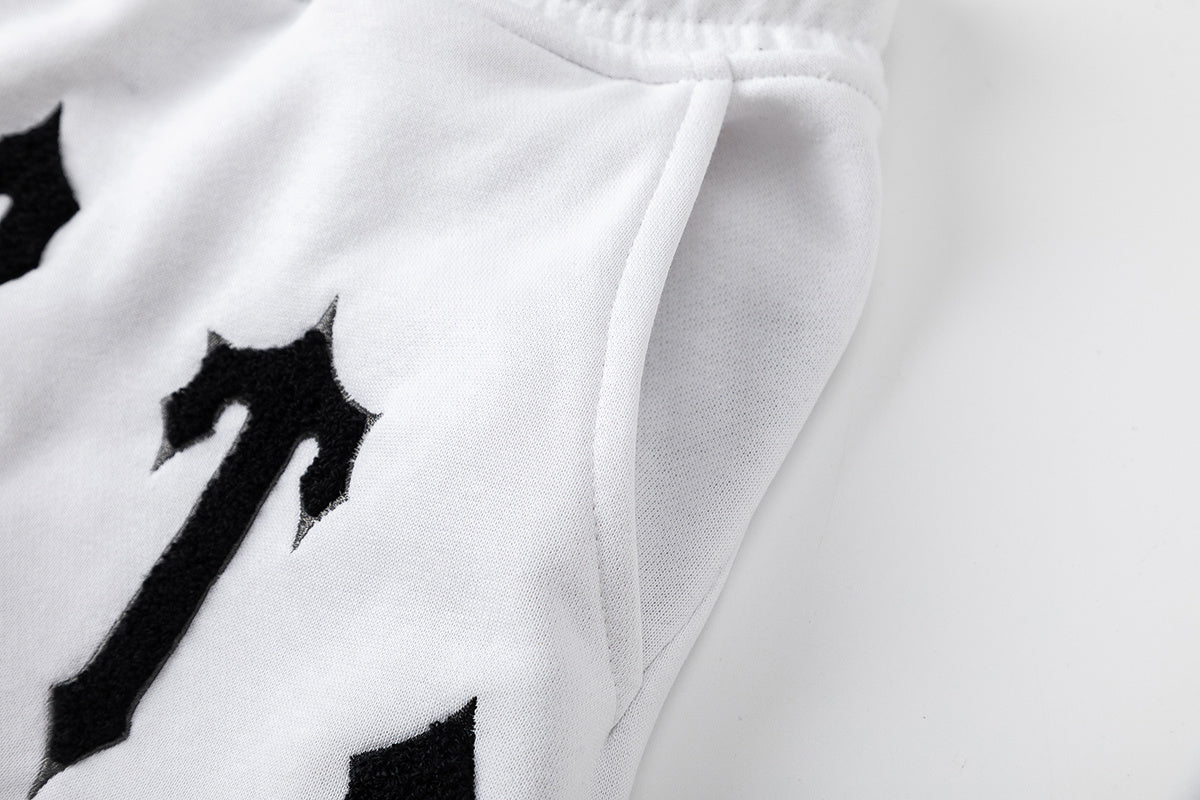 Trapstar unisex T-shirt and drawstring shorts set with bold logo graphics in black and white - view 11