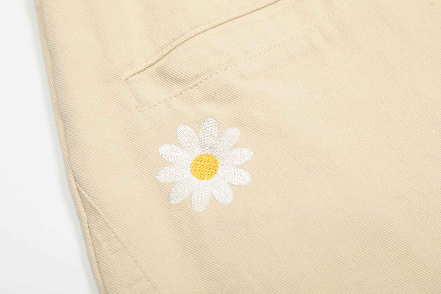 Women's ENJOY Daisy Flower Embroidery High Waist Wide Leg Shorts Casual Streetwear Summer Bermuda Shorts