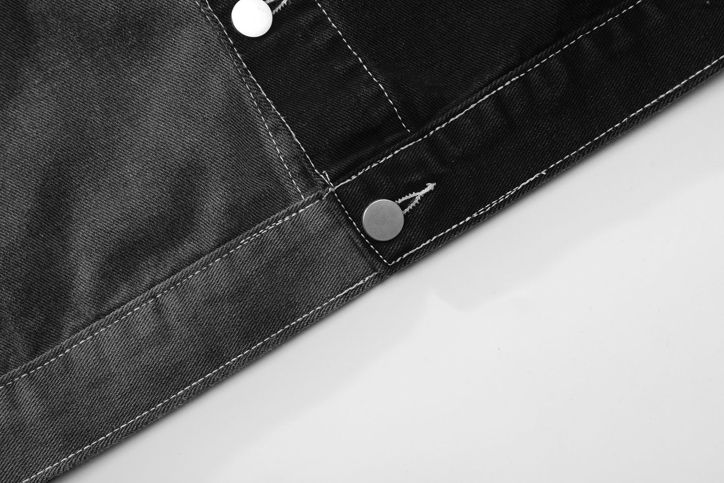 Oversized Two-Tone Denim Jacket Chain Detail Washed Vintage Streetwear Casual Fall Outerwear