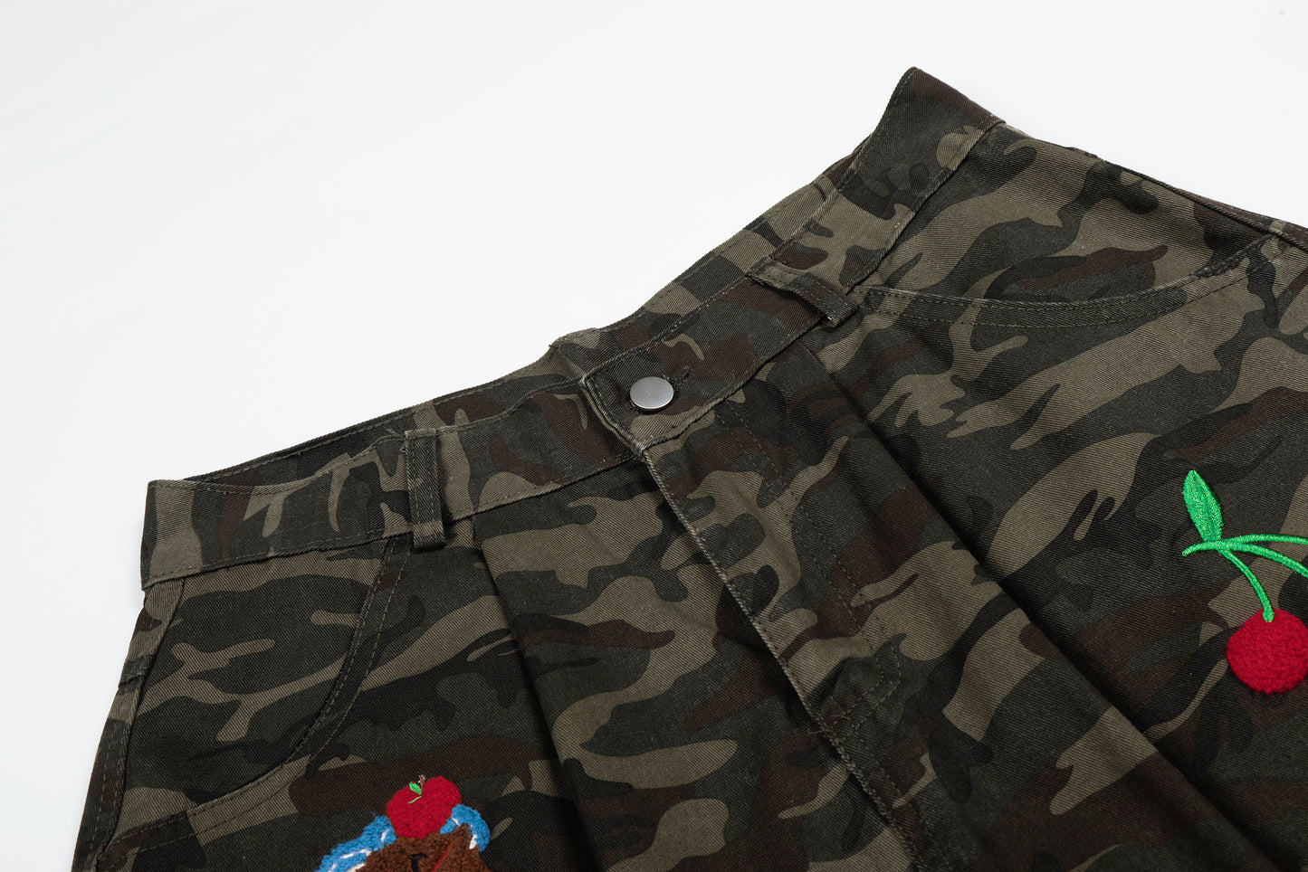 Women's Camo Multi Embroidery Wide Leg Shorts High Waist Cartoon Bear Cherry Apple Streetwear Bermuda Shorts