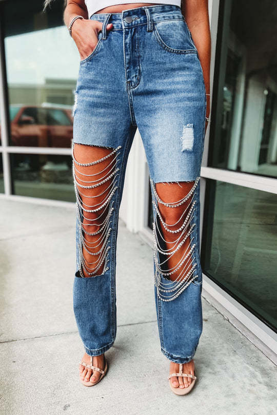 Frühlingsjeans mit großen Löchern für Damen, gerade Hose mit Kettenverzierungen