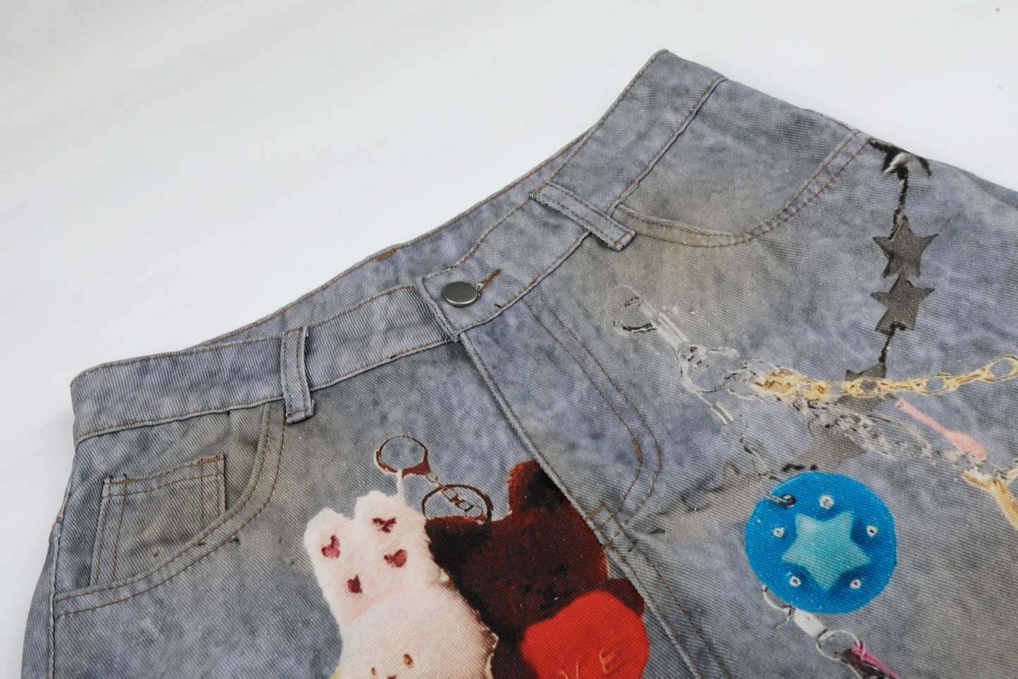 Women's Plush Doll Charm Chain Distressed Ripped Wide Leg Denim Jeans High Waist Beaded Y2K Streetwear Baggy Jeans