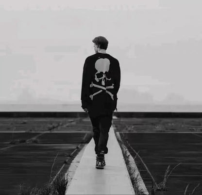 MASTERMIND WORLD Black Oversized Skull Sweater