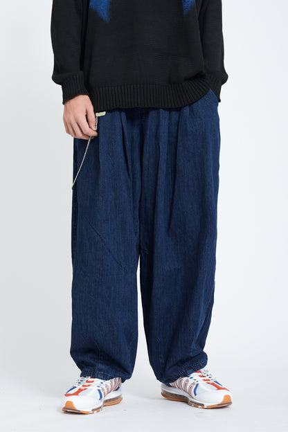 Pleated Wide Leg Denim Jogger Pants Elastic Waist Chain Detail Balloon Fit Streetwear Y2K Jeans