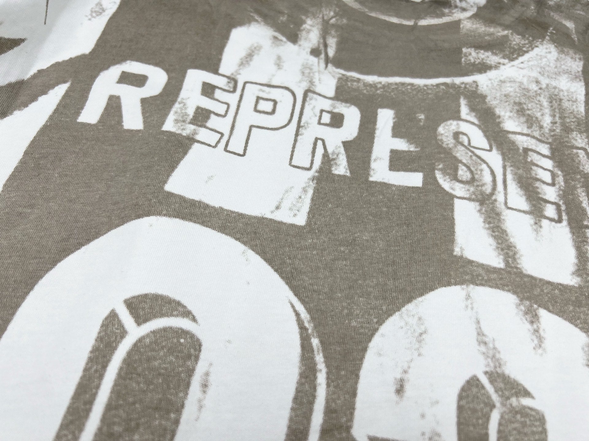 REPRESENT G9862P6817 - 16