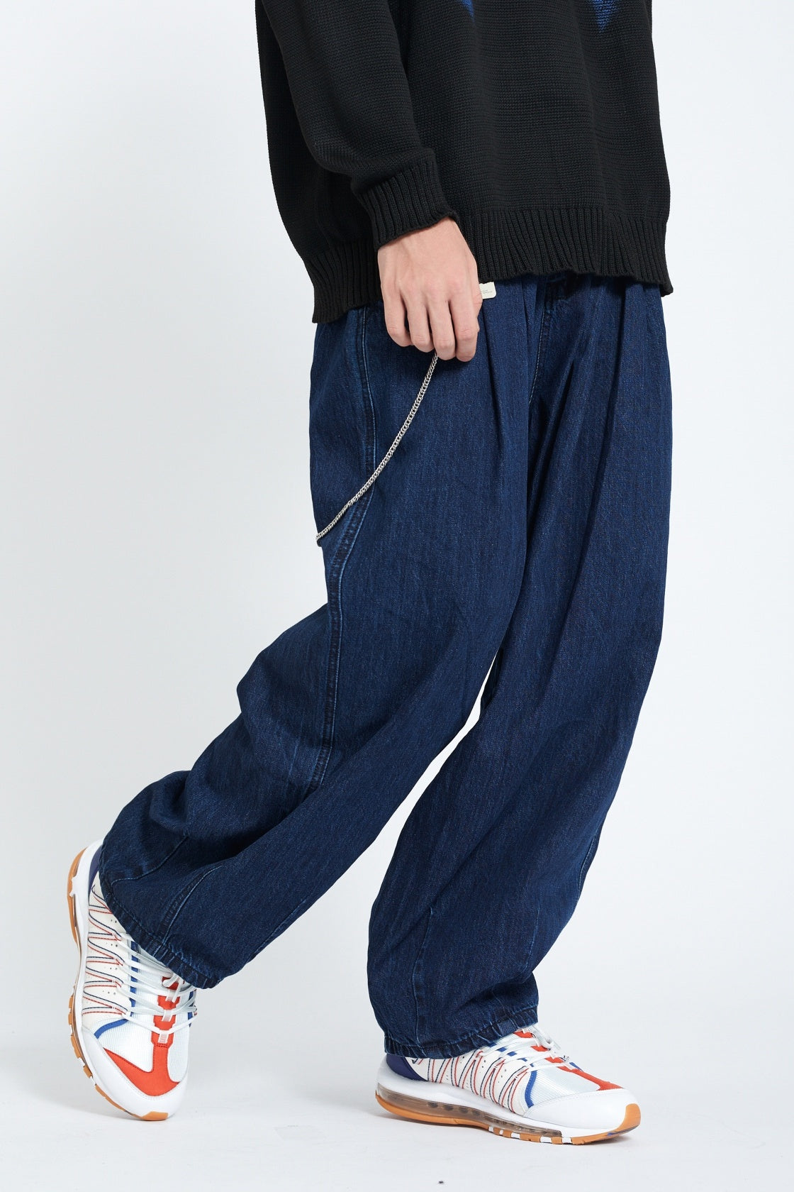 Pleated Wide Leg Denim Jogger Pants Elastic Waist Chain Detail Balloon Fit Streetwear Y2K Jeans
