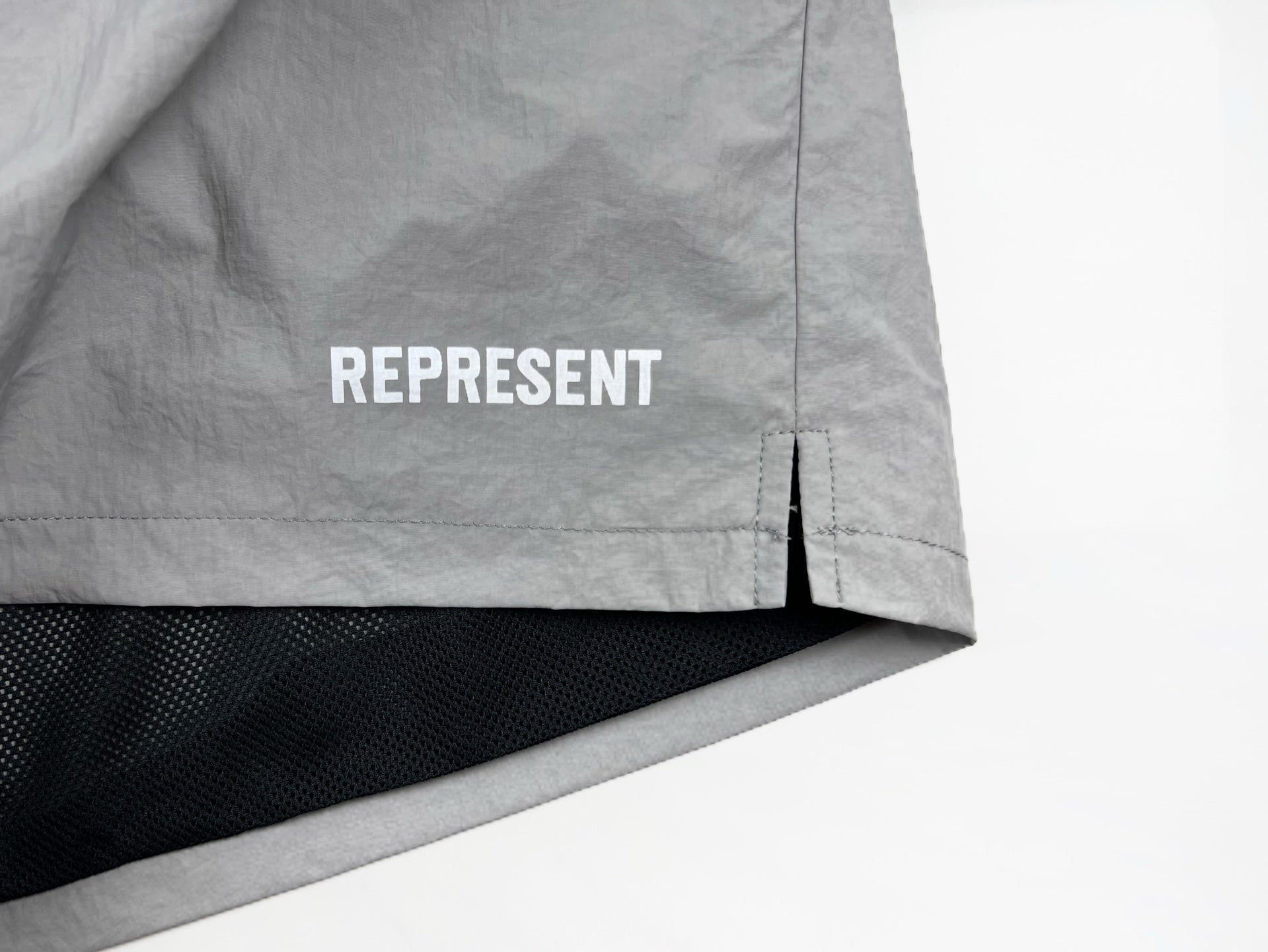 REPRESENT G9098 P6550 - 17