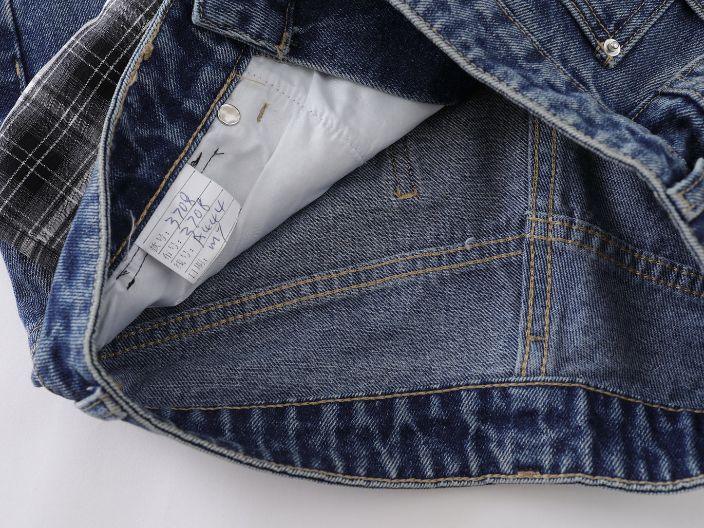Cartoon Sticker Print Wide Leg Denim Shorts Plaid Handkerchief Waist Detail High Waist Casual Streetwear Baggy Jean Shorts | Sticker Hanky