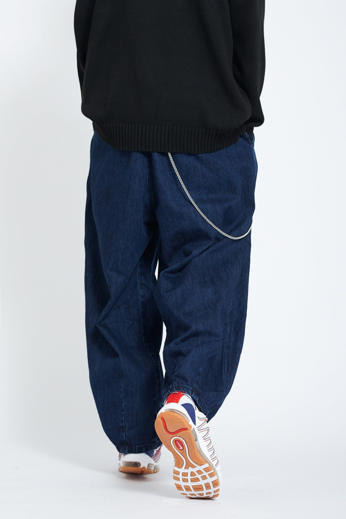 Pleated Wide Leg Denim Jogger Pants Elastic Waist Chain Detail Balloon Fit Streetwear Y2K Jeans