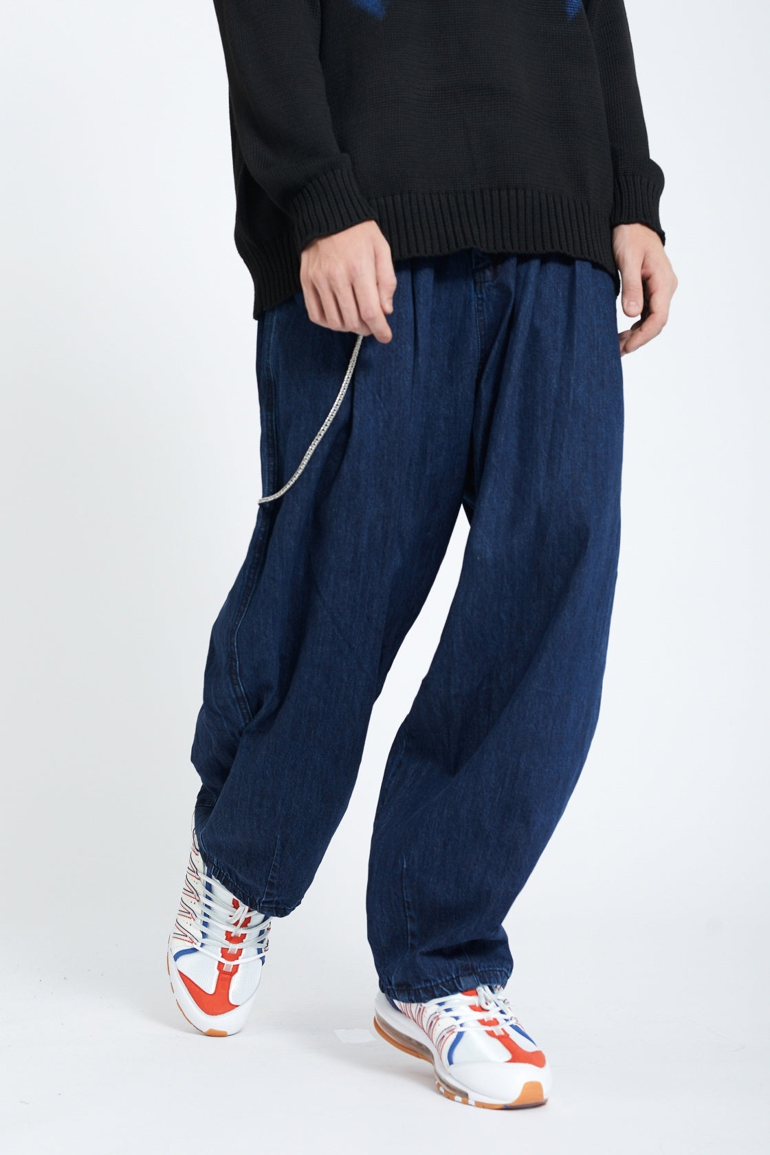 Pleated Wide Leg Denim Jogger Pants Elastic Waist Chain Detail Balloon Fit Streetwear Y2K Jeans