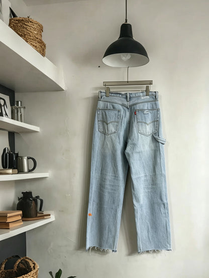 Distressed Logo-Patch Jeans