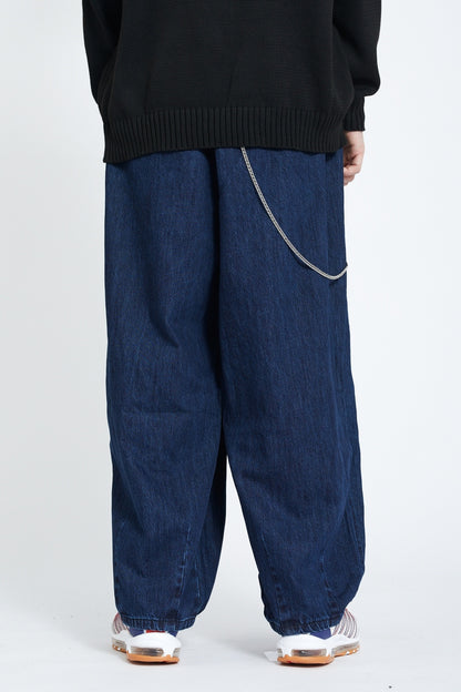 Pleated Wide Leg Denim Jogger Pants Elastic Waist Chain Detail Balloon Fit Streetwear Y2K Jeans