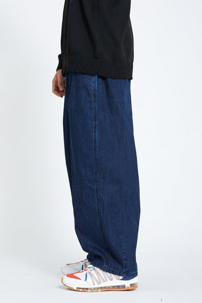 Pleated Wide Leg Denim Jogger Pants Elastic Waist Chain Detail Balloon Fit Streetwear Y2K Jeans