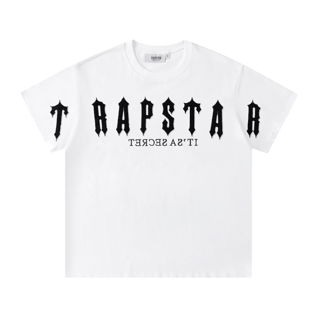 Trapstar unisex T-shirt and drawstring shorts set with bold logo graphics in black and white - view 27