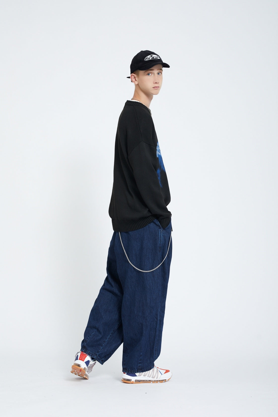 Pleated Wide Leg Denim Jogger Pants Elastic Waist Chain Detail Balloon Fit Streetwear Y2K Jeans