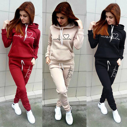 Two-Piece Set Women's Heart Print Raglan Sleeve Hoodie & Drawstring Waist Sweatpants Set, Casual Long Sleeve Hooded Pullover & Pocket Jogger Pants, Women's Fall & Winter Clothes, Holiday Outfits, Soft Clothes