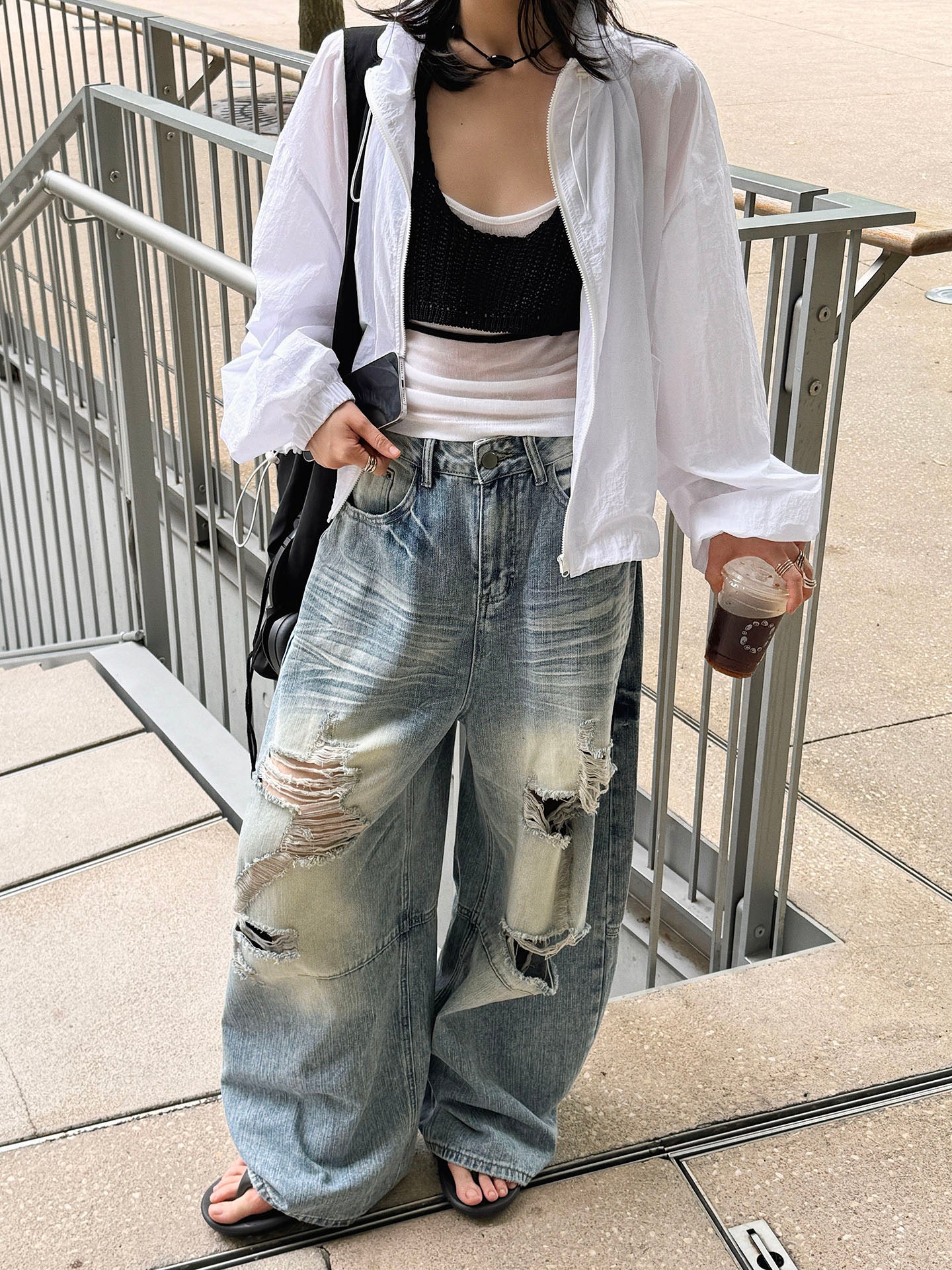 Women's Distressed Ripped Wide Leg Jeans High Waist Baggy Denim Pants Streetwear Y2K Casual Summer Outfit