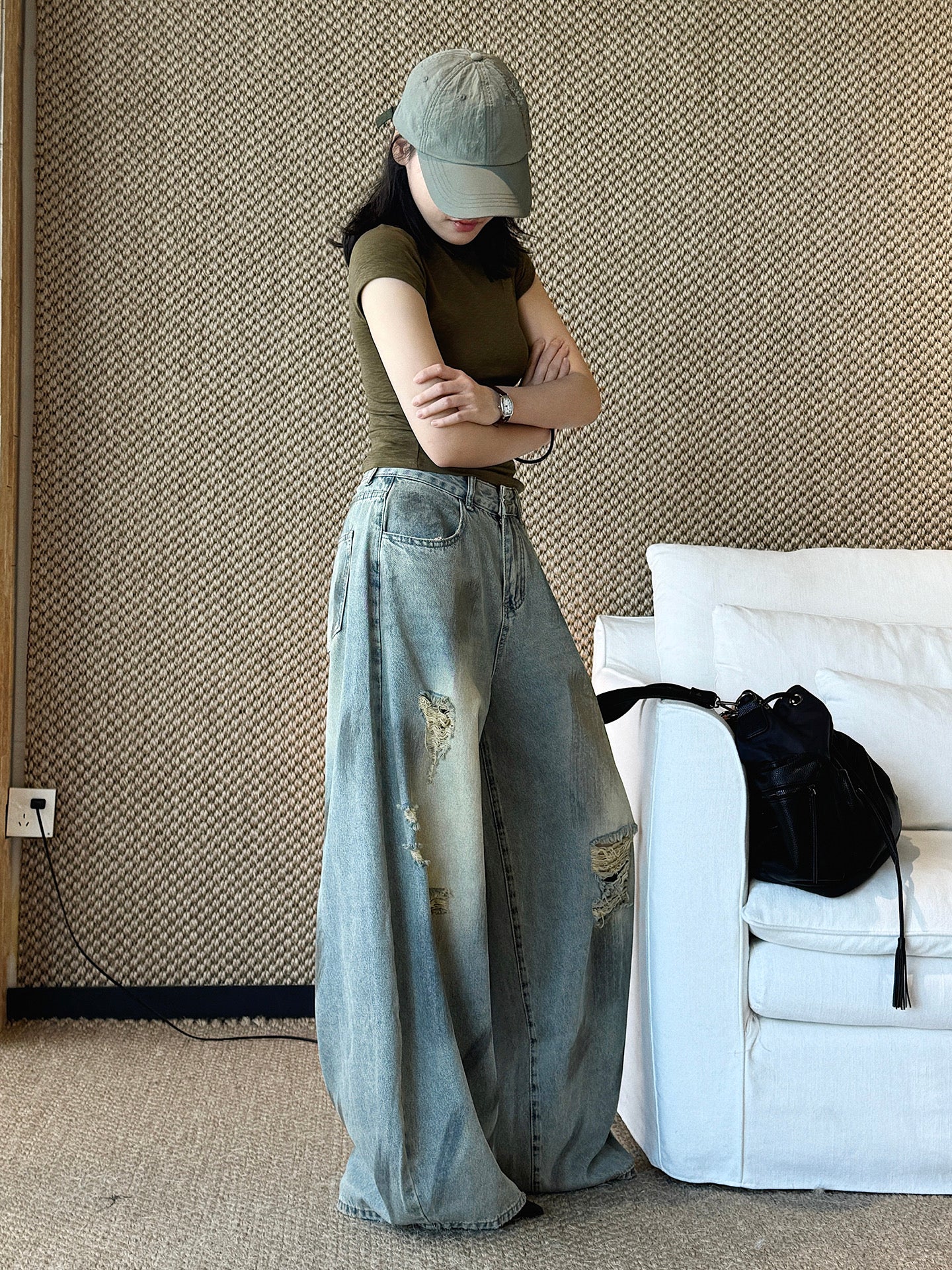 Women's Ripped Wide Leg Baggy Jeans High Waist Distressed Denim Pants Street Style Y2K Casual