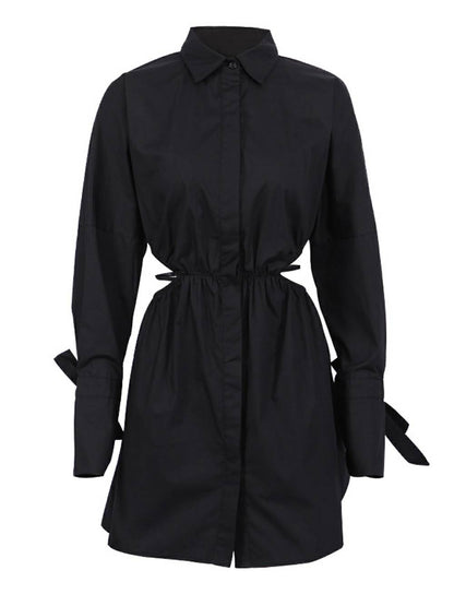 Robe à taille drapée et épaules tombantes