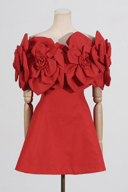 Chabela schulterfreies Minikleid mit Blumenmuster