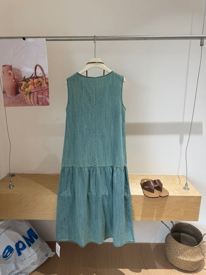 Women's Light Blue Denim Sleeveless Midi Dress Drop Waist Button Front with Free Fringe Crossbody Bag