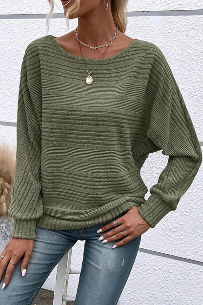 Weicher, einfarbiger Langarmpullover mit Fledermausärmeln, geeignet für Damen