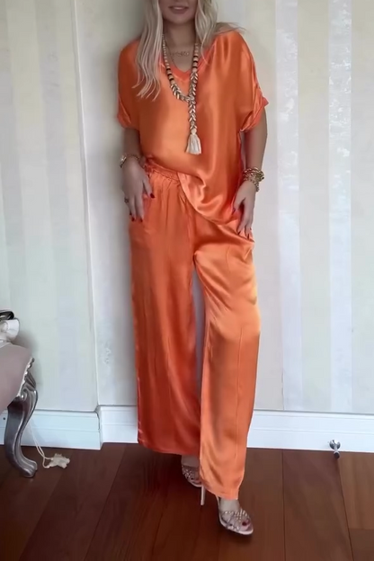 Women's Casual Comfortable V-neck Satin Short-sleeved Two-piece Suit