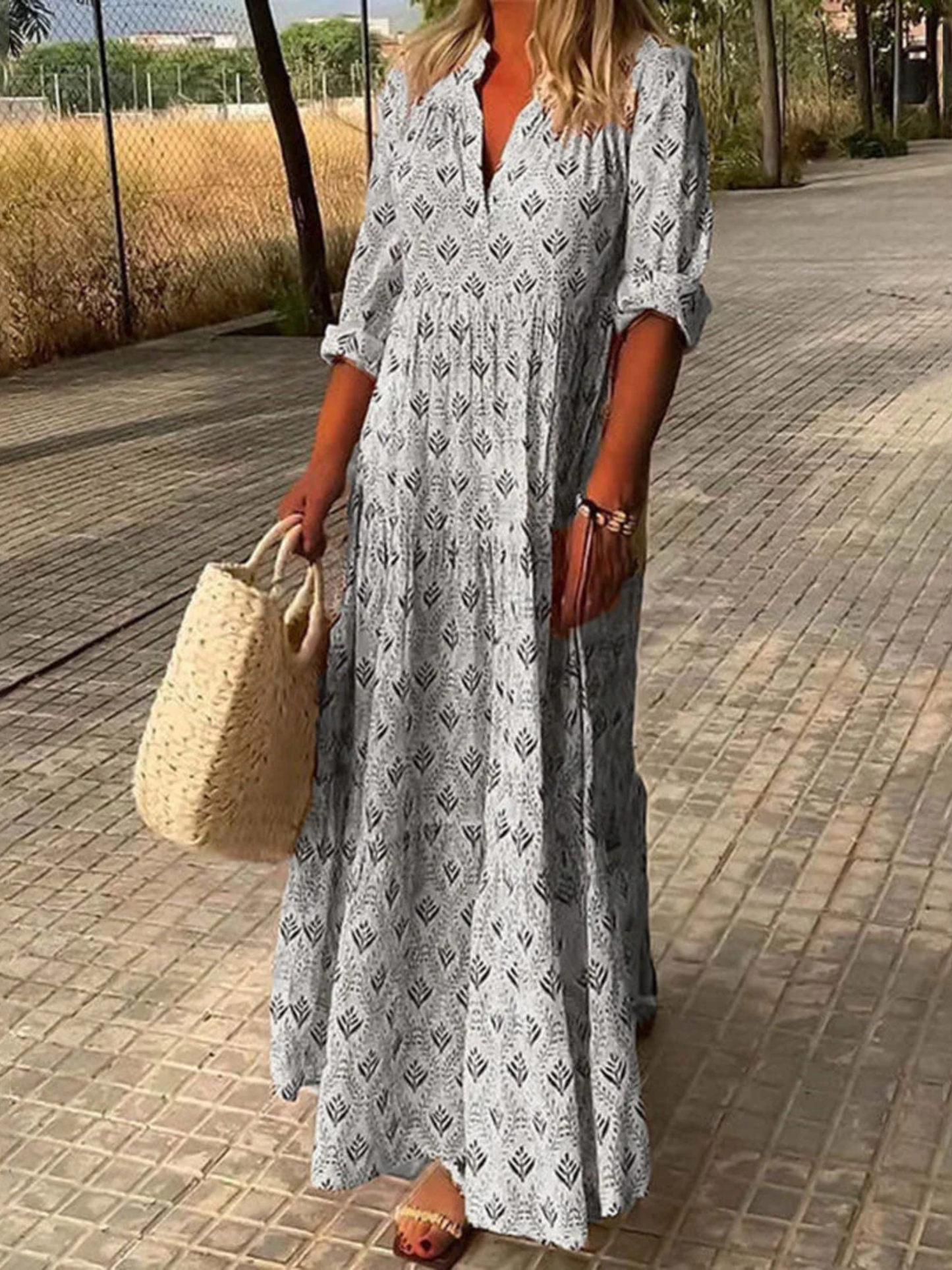 Lila Linen Blend Loose Floral V-Neck Long Sleeve Maxi Dress - Seldom Seen Styles