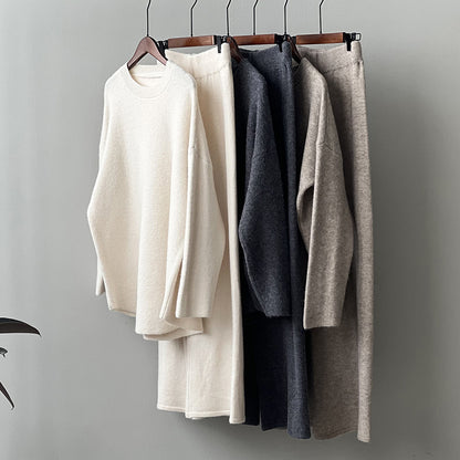 【Plus Size】 Two-Piece Set Solid Mock Neck Drop Shoulder Split Hem Sweater & Straight Leg Pants