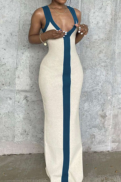 Robe longue côtelée fendue à col en V et blocs de couleur